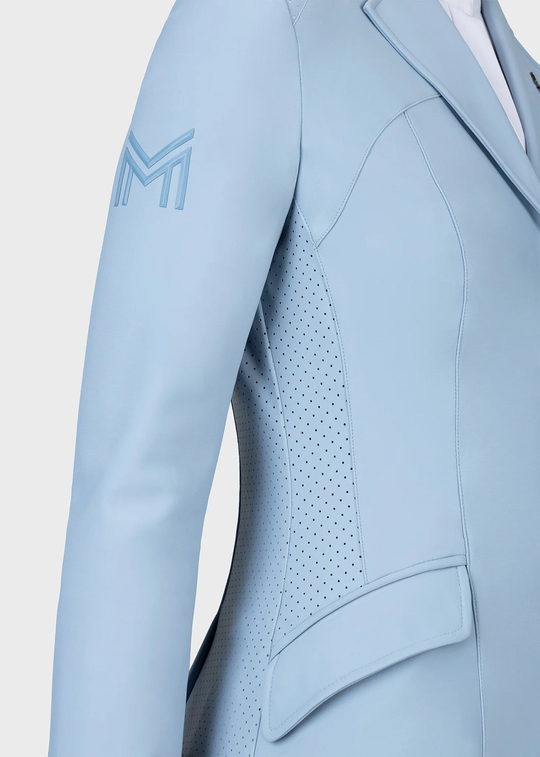 Aqua | Aura Show Jacket – MAXIMILIAN Equestrian, close-up of the shoulder and perforated back panel