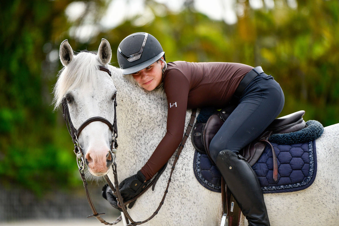 Dark Bay | Color-Elevated Standard Performance Fabric Top™ in Dark Bay