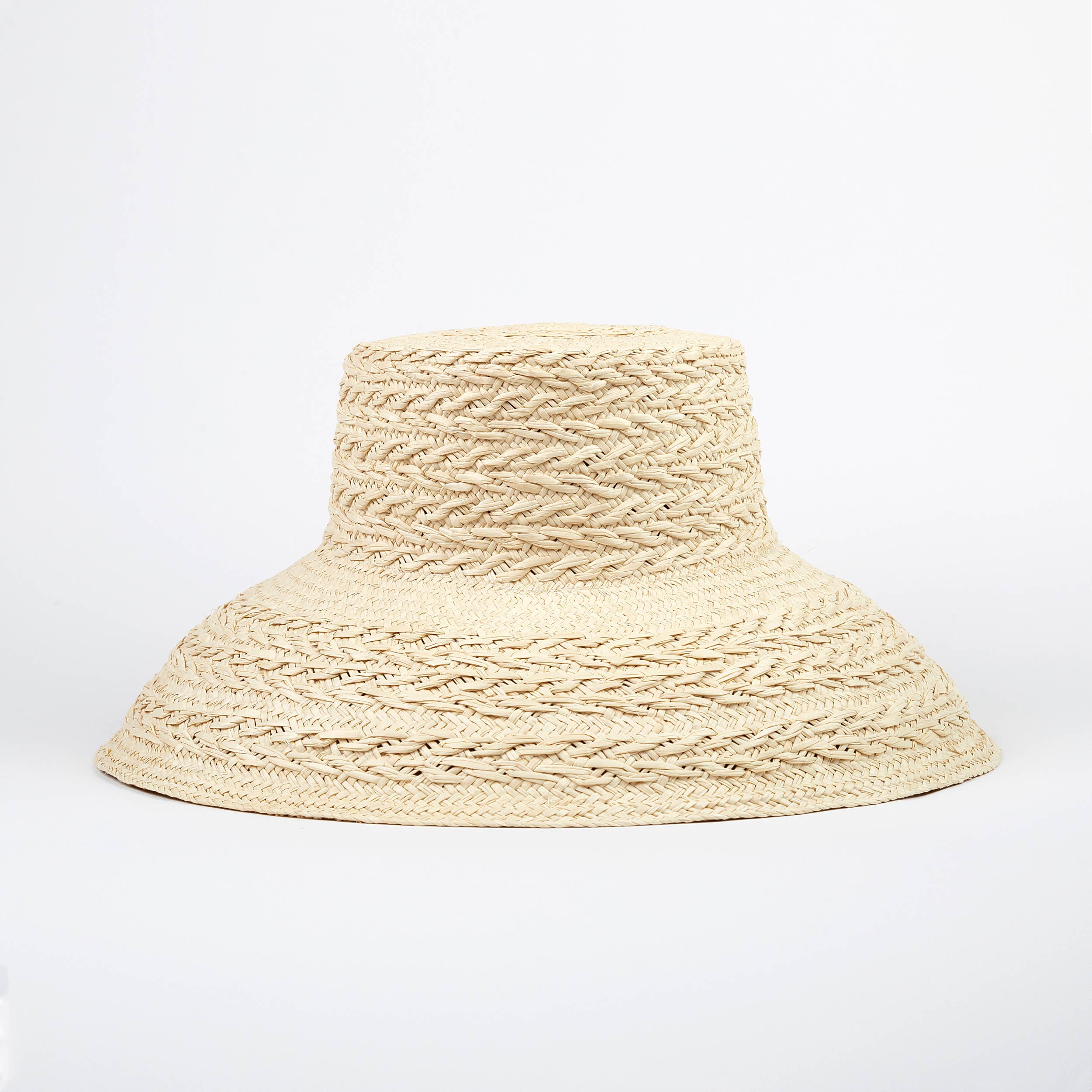 Rope Straw Bucket Hat – Elegancia Tropical Panama