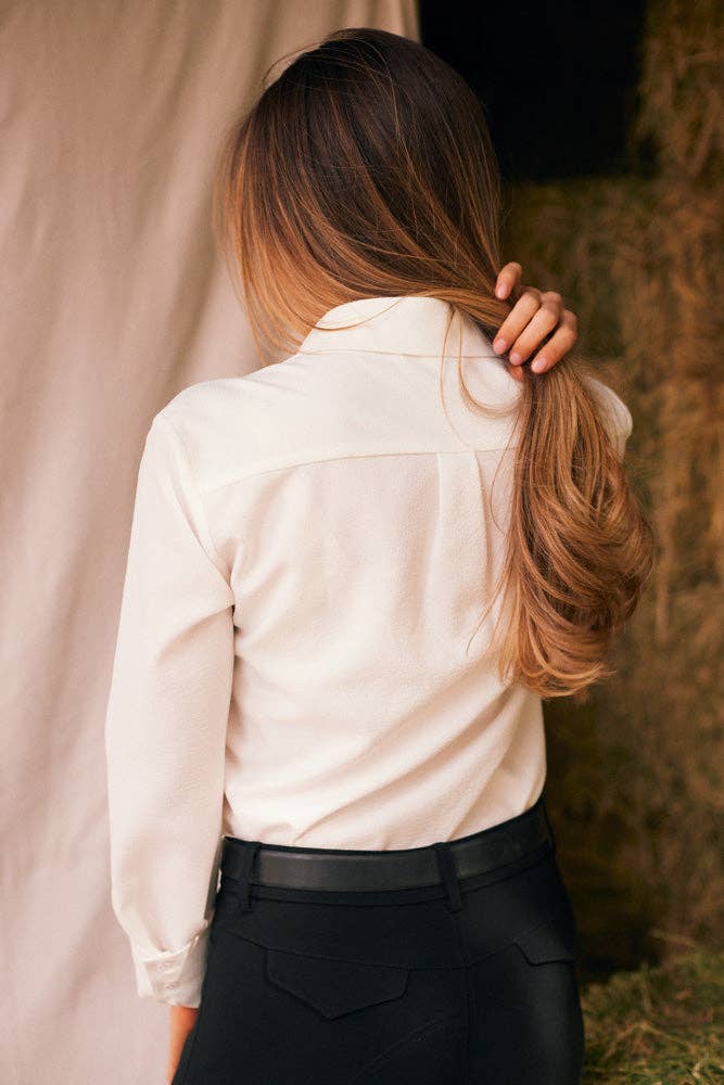Jessica | Ivory Seersucker Button Down: M