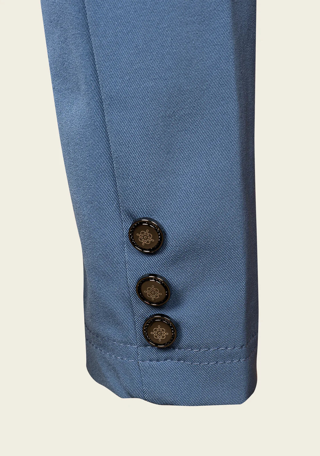 Blue | Ladies Mesh Show Jacket, close-up of the cuff buttons