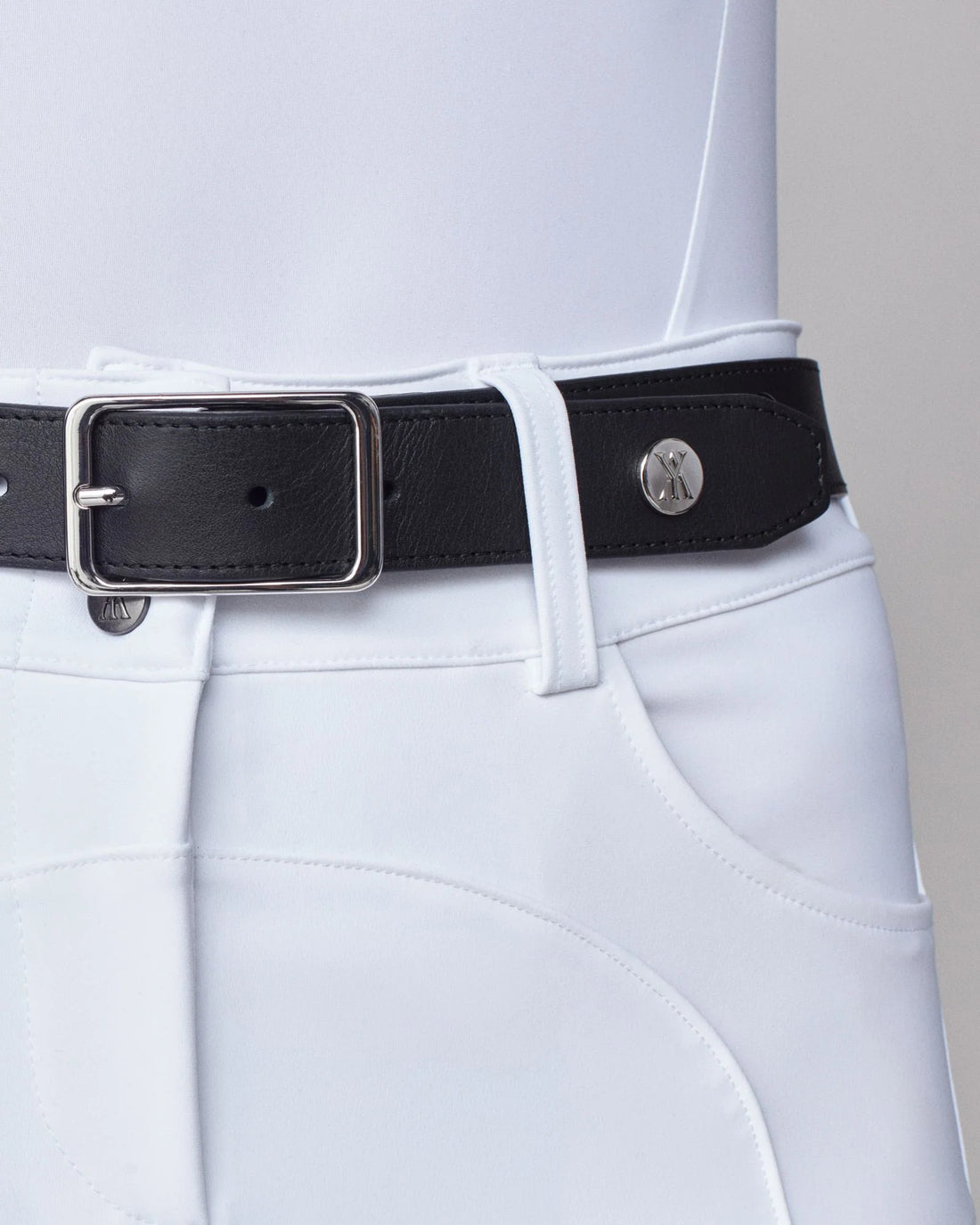 Black | Leather Buckle Belt, close-up of the buckle and keeper