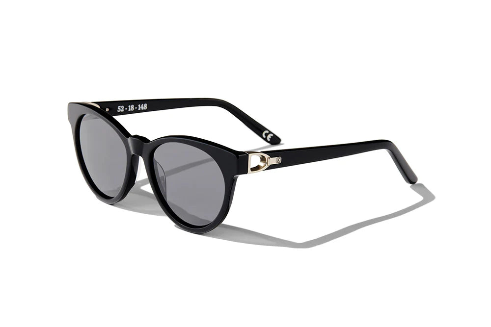 Friesian | The Chantilly, sunglasses with black frames, three-quarter view