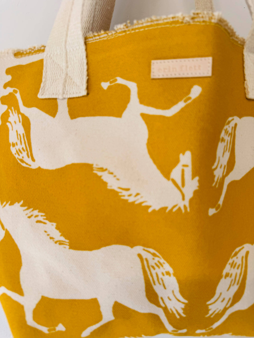 Meghan Tote – Lorton Trot: Yellow
