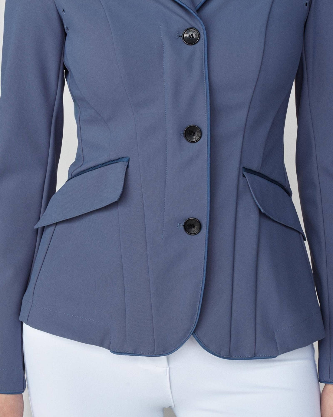 Slate Blue | Performance Show Jacket, close-up of the buttons and pockets