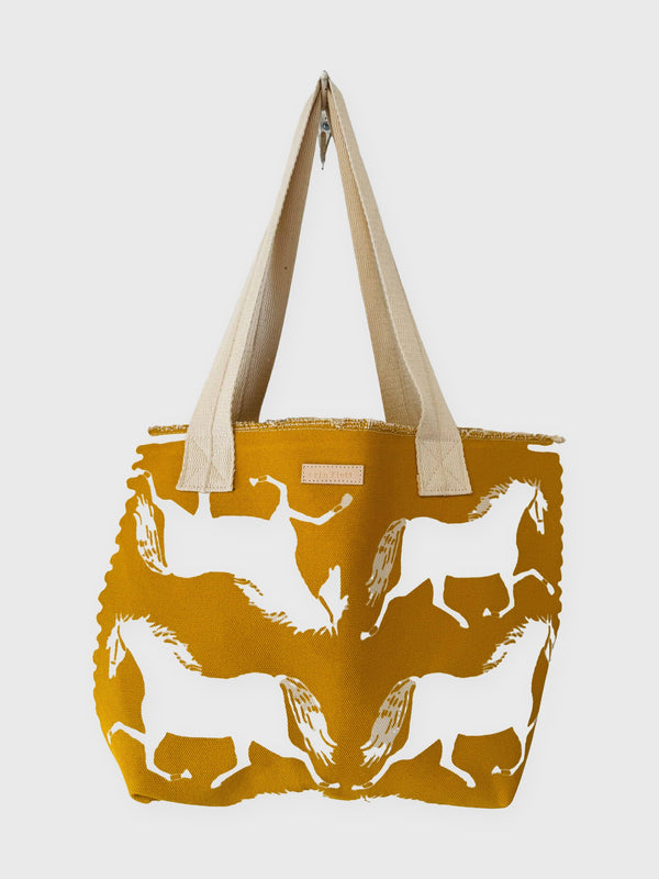 Meghan Tote – Lorton Trot